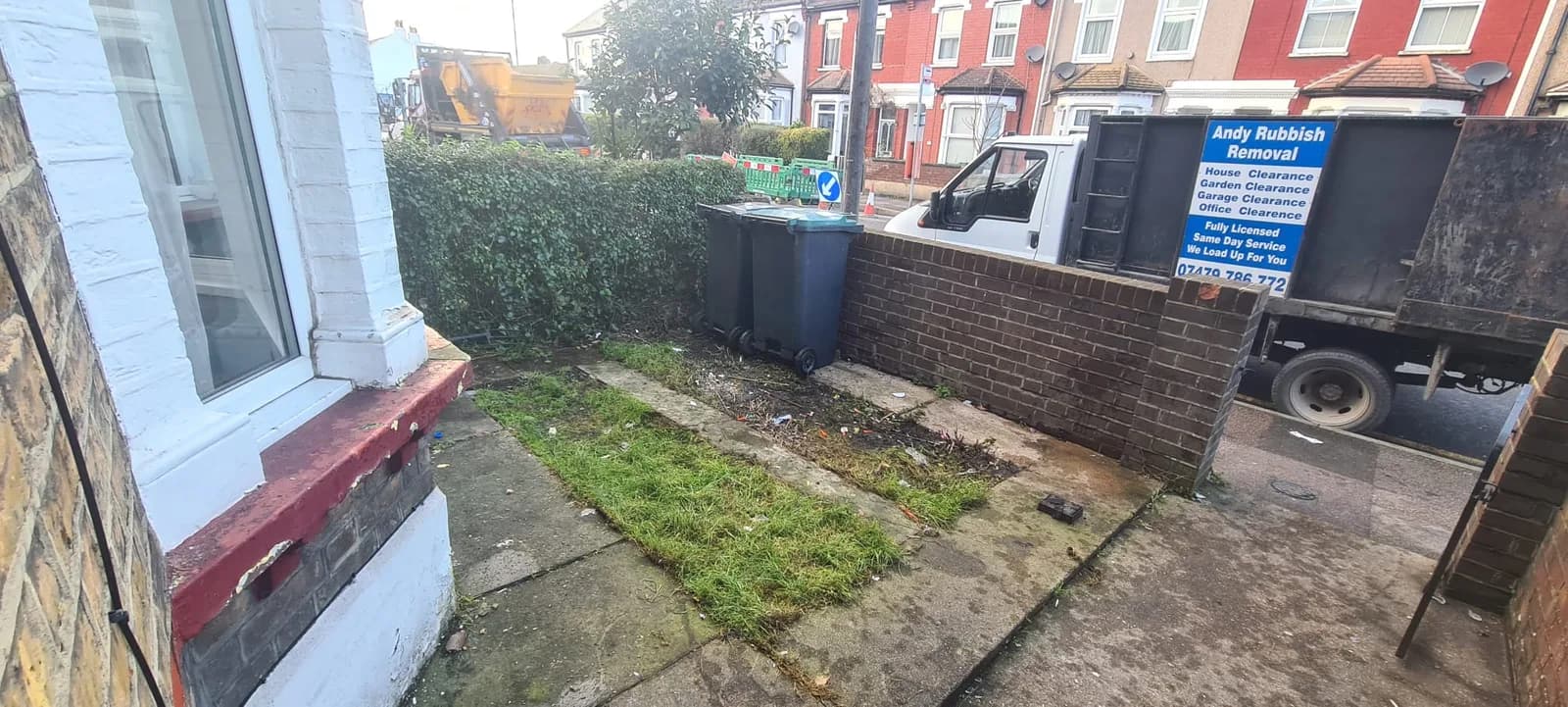 Andy's branded tipper van outside a Gravesend house — fully-licensed waste carrier