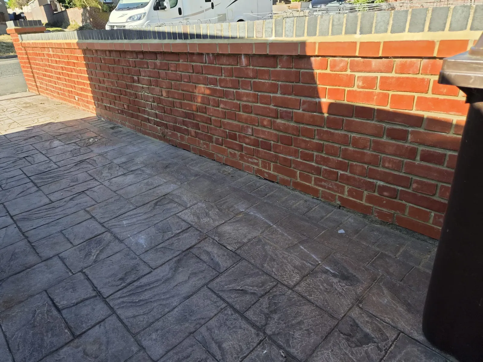 The same Gravesend driveway cleared and swept by Andy, block paving empty again
